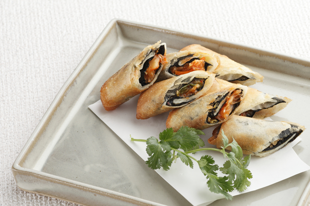 Rouleaux de printemps au natto et kimchi