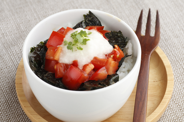 Bol de tomates et nori