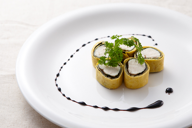 Maki de nori au blanc de poulet